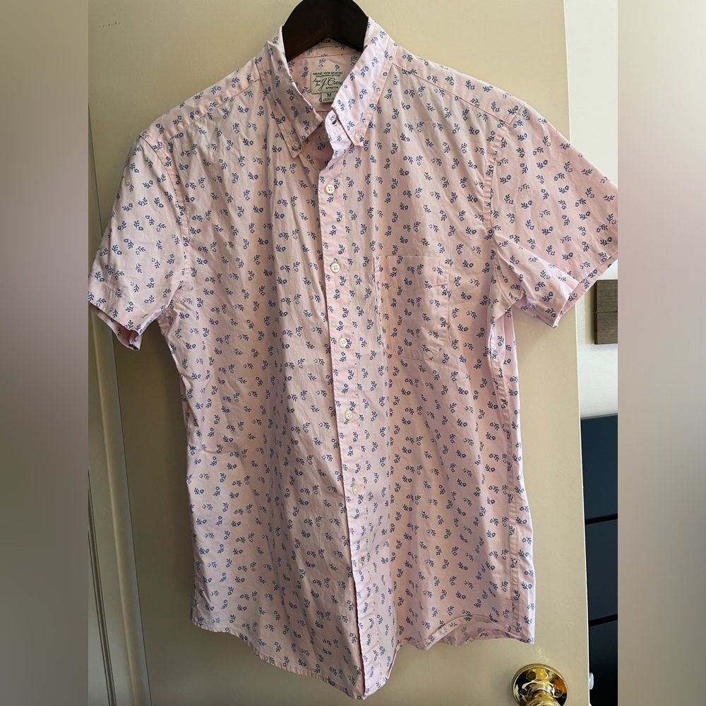 J Crew organic cotton secret wash short sleeve shirt, size M